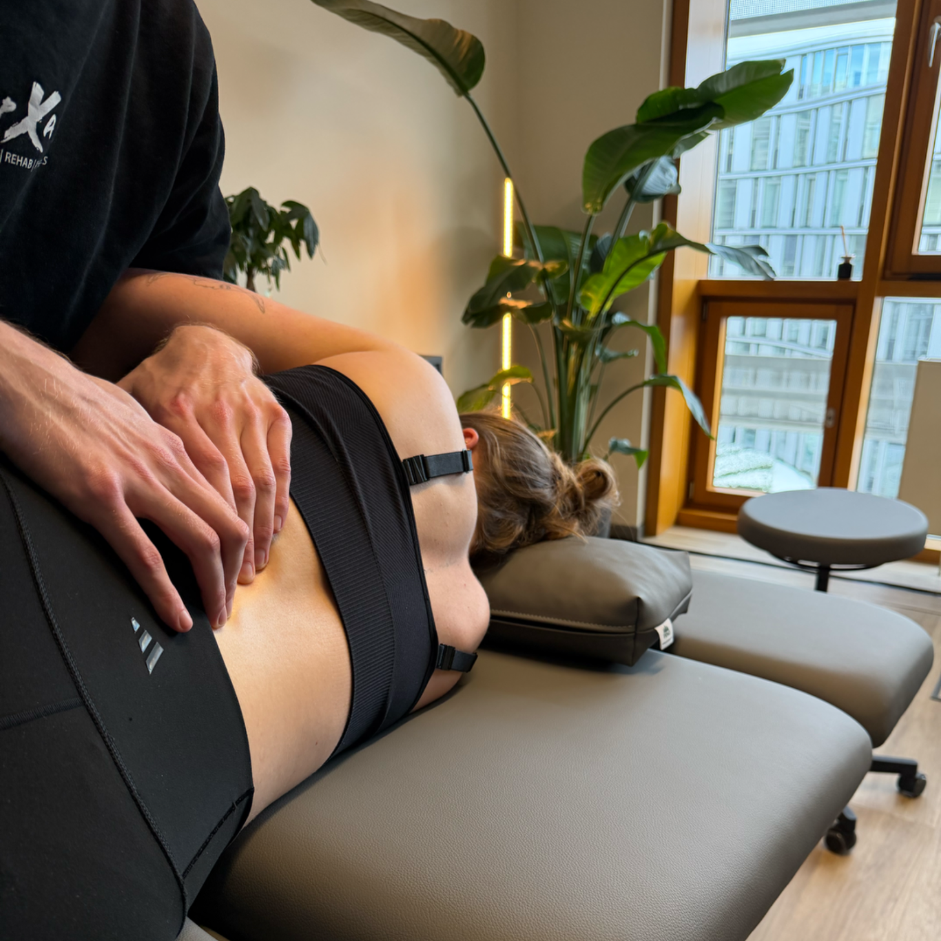 Manuelle Therapie zur Behandlung von Gelenk- und Funktionsstörungen bei PXA in Hamburg