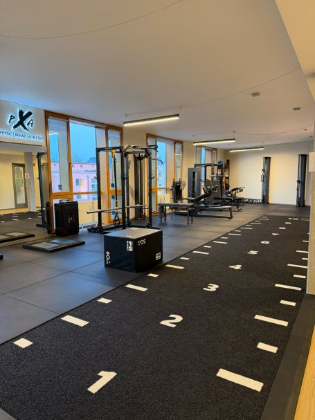 Trainingsbereich für KG-Gerät in der Praxis PXA